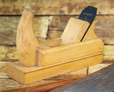 Wie man DIY-Holzmöbel herstellt